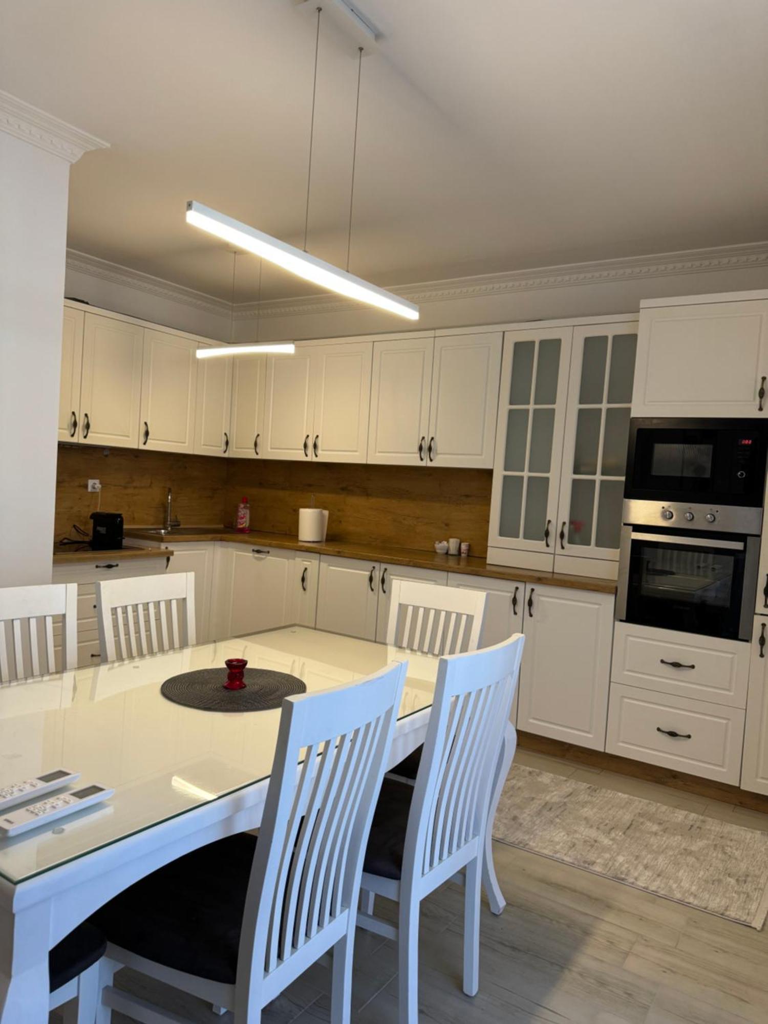 Penthouse Exclusive Apartment Prishtinë Ngoại thất bức ảnh